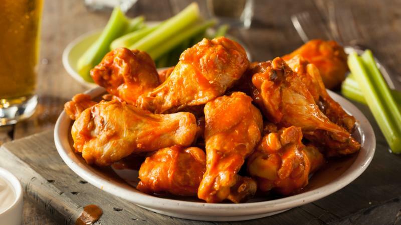 8. 10pcs Wings